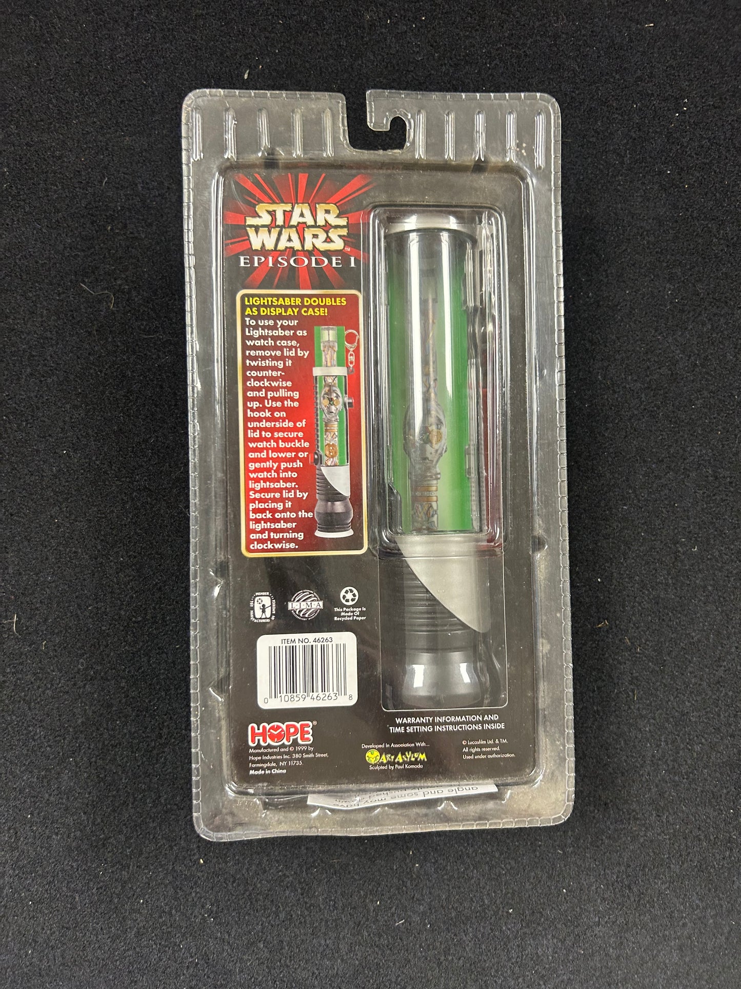 Star wars episode 1 collector watch qui-gon jinn lightsaber display case c-3po watch 1999 hope industries