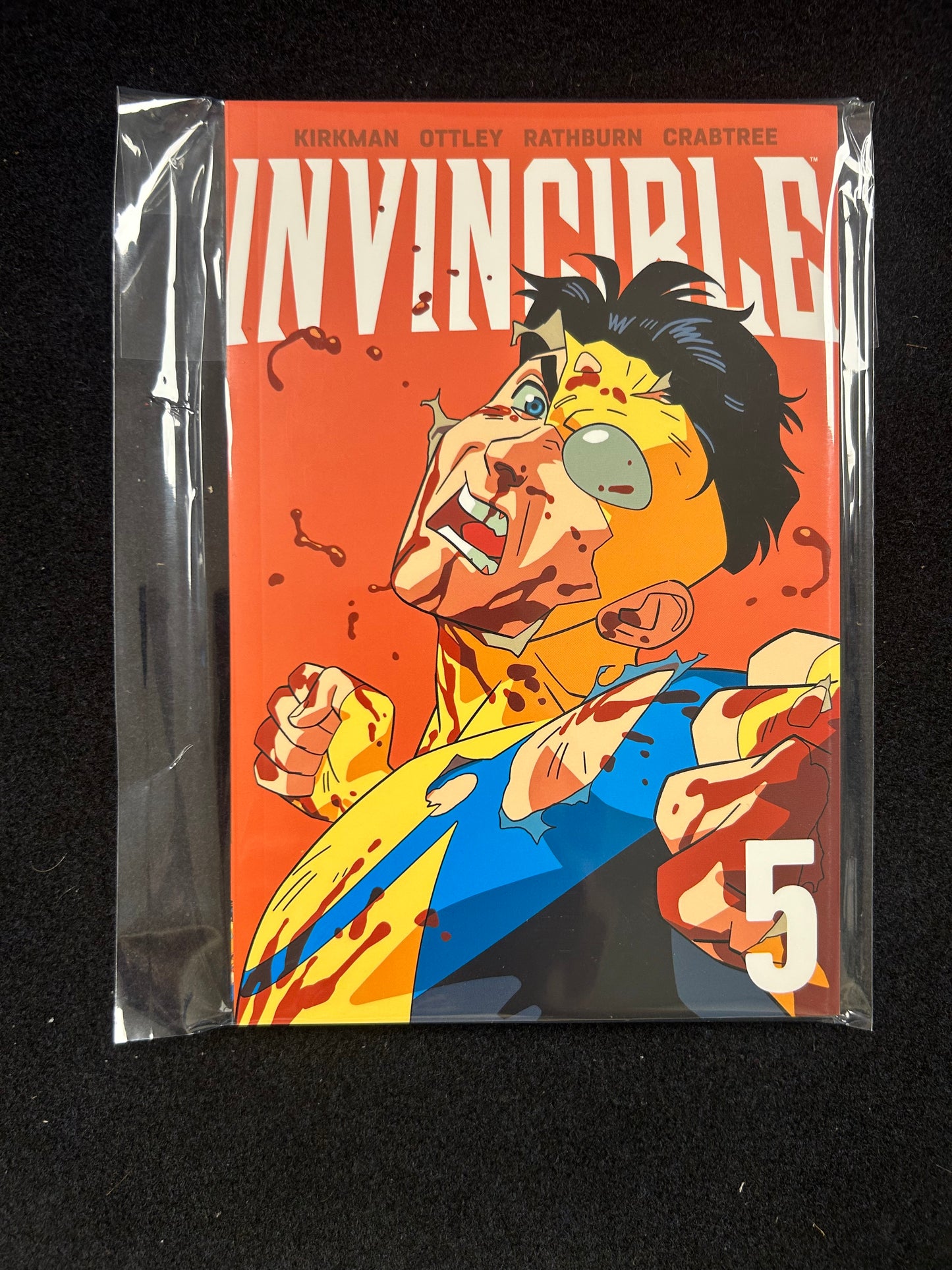 Invincible #5 – Graphic Novel