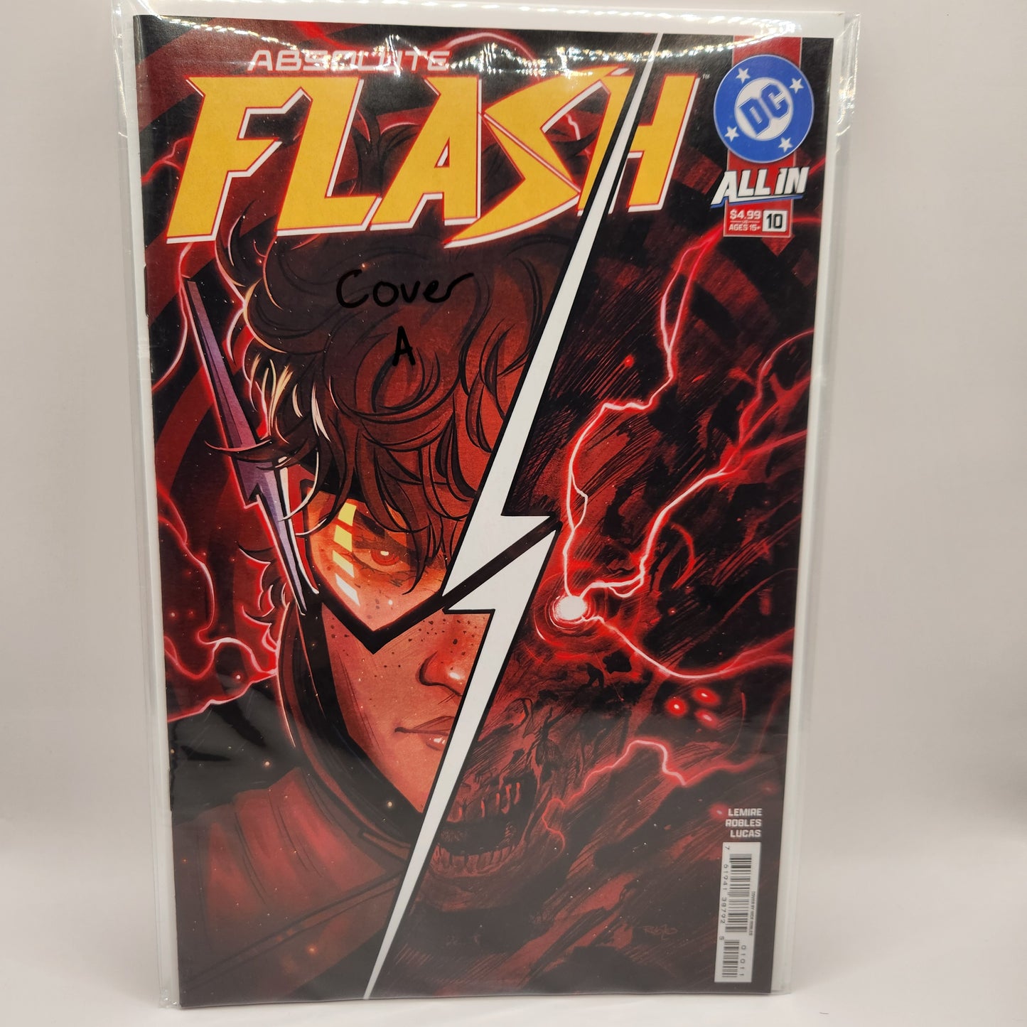 #10 Cover A - Absolute Flash – DC – 2025–Present – Volume 1 – Ongoing Series – #1–Present - Nick Robles -