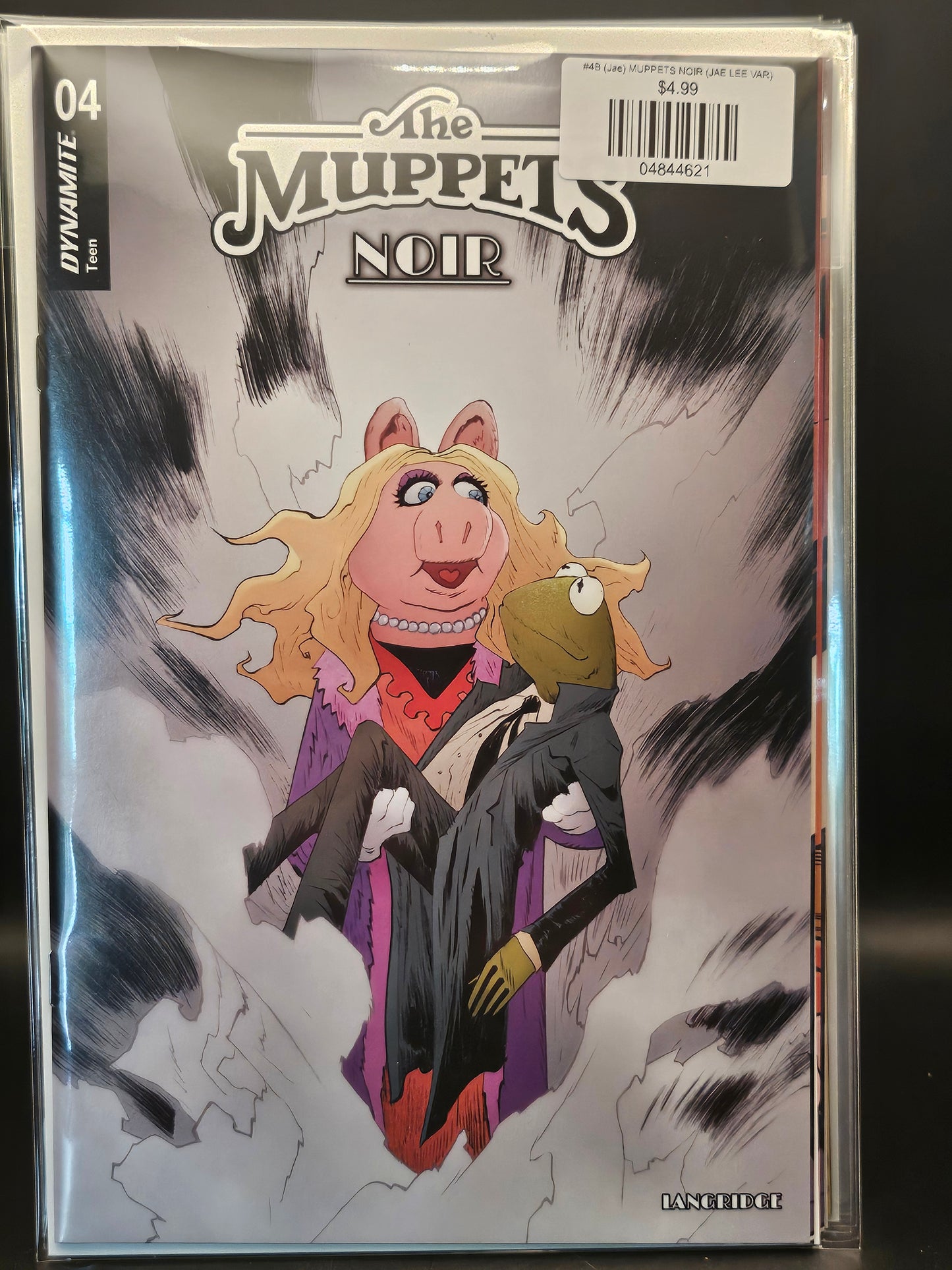 #4B (Jae) MUPPETS NOIR (JAE LEE VAR)