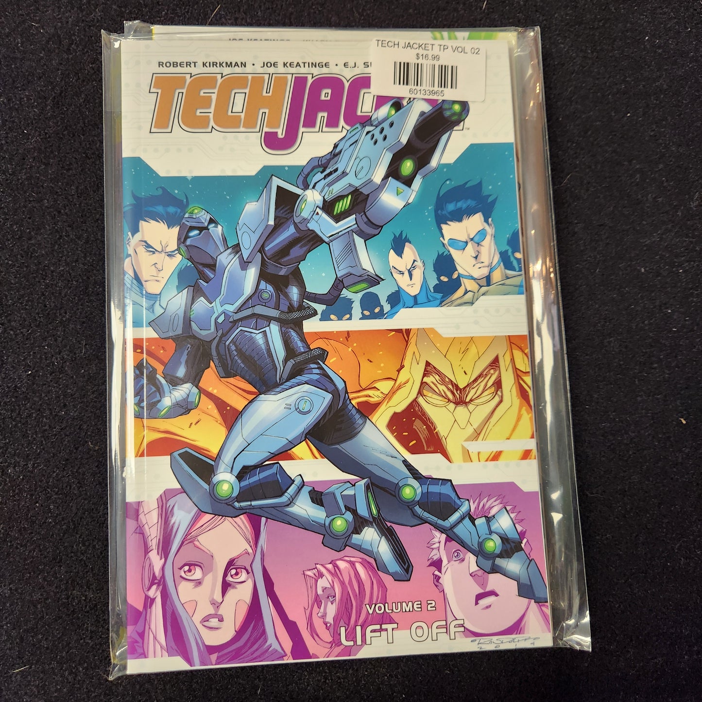 TECH JACKET TP VOL 02