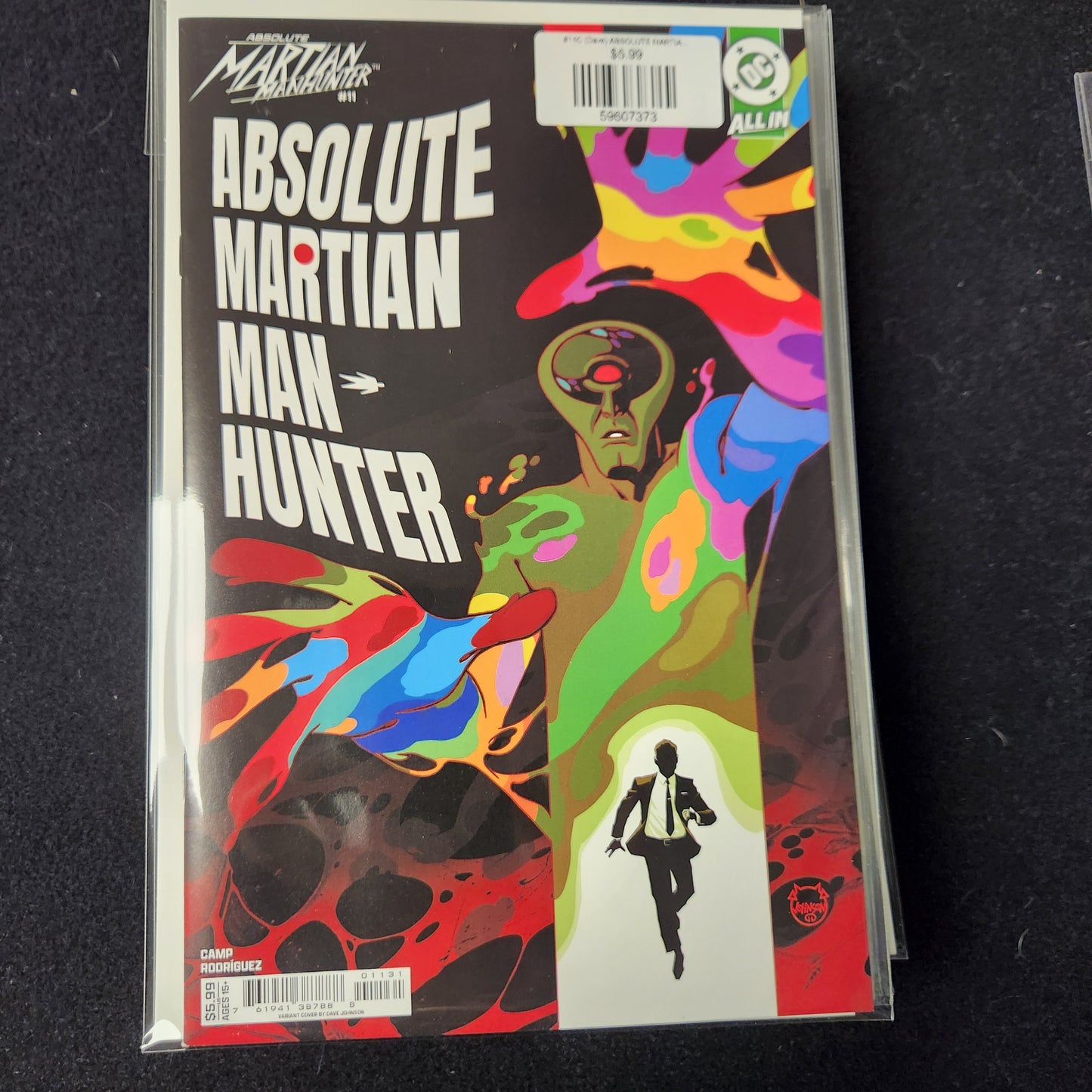 #11C (Dave) ABSOLUTE MARTIAN MANHUNTER (DAVE JOHNSON CARD STOCK VAR)