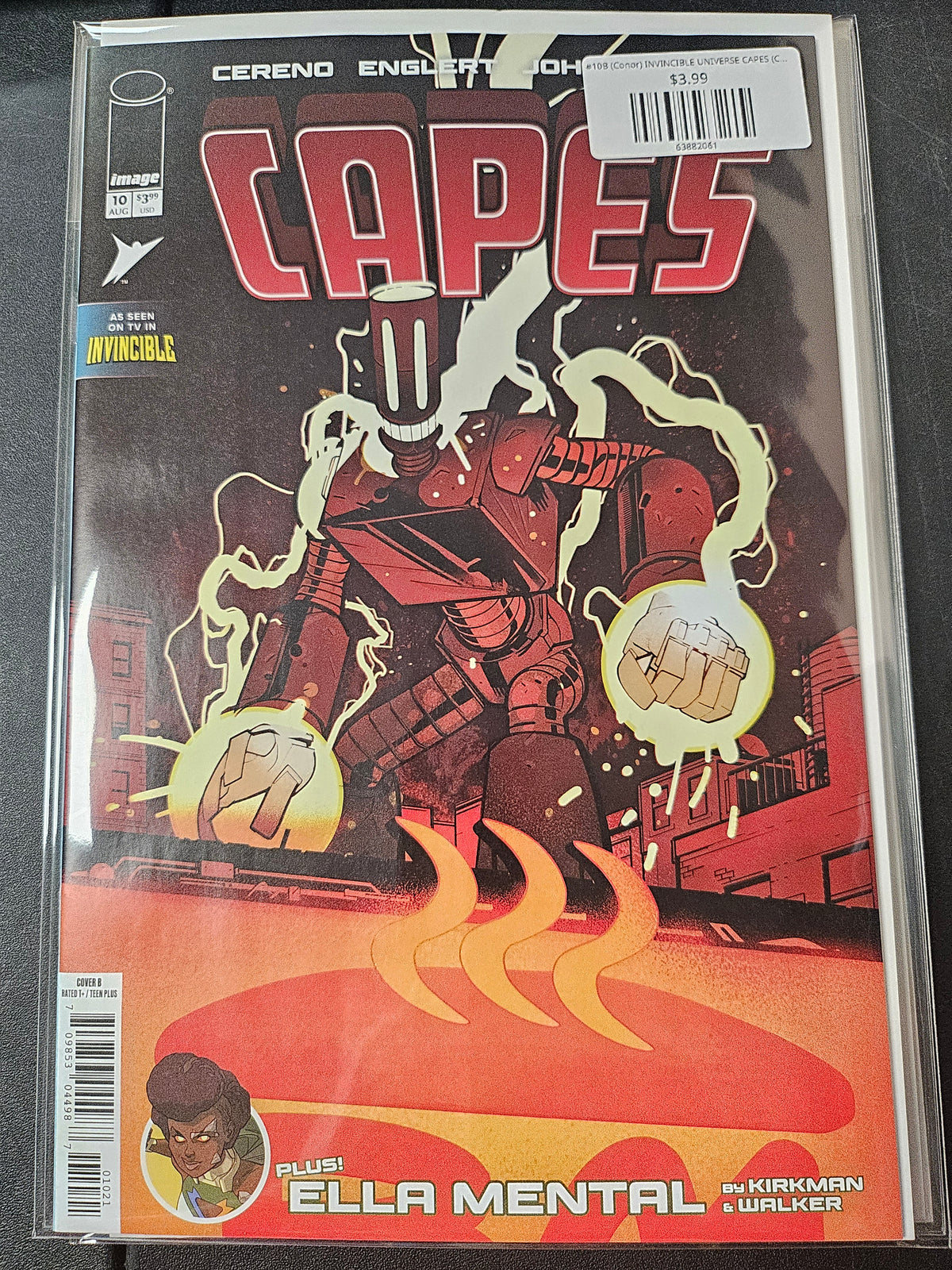 #10B (Conor) INVINCIBLE UNIVERSE CAPES (CONOR HUGHES VAR)