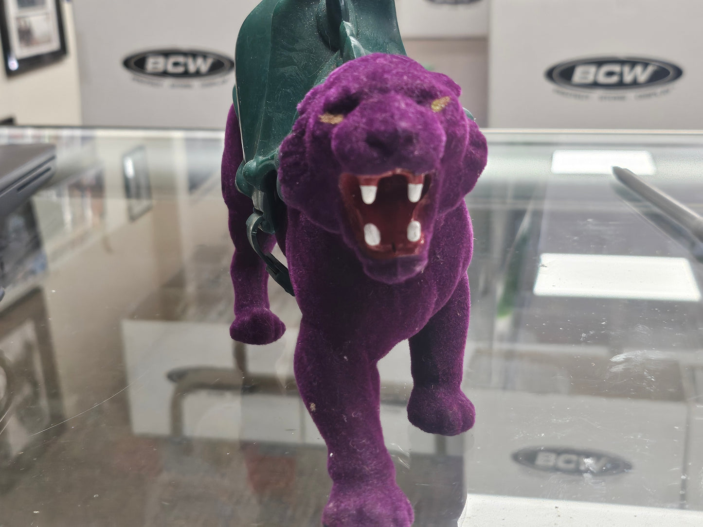 Masters of the Universe He-man purple panther tiger w/saddle