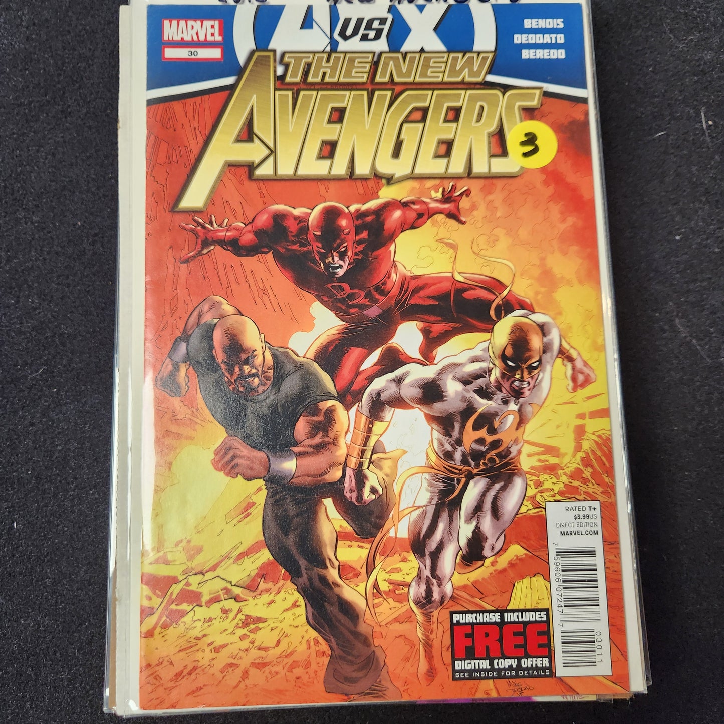New Avengers #30 (2010-13) yellow $3