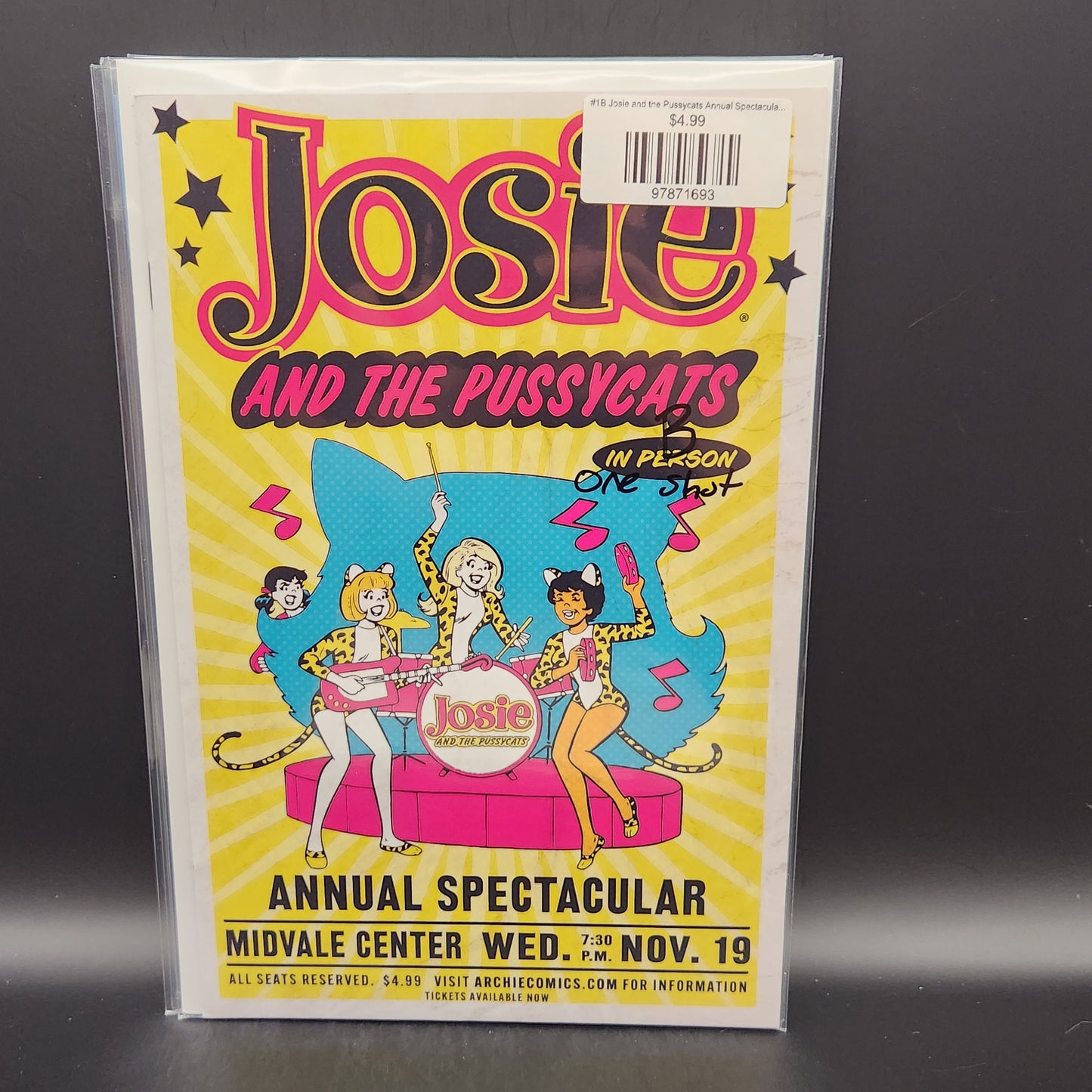 #1B Josie and the Pussycats Annual Spectacular (2025 Archie)