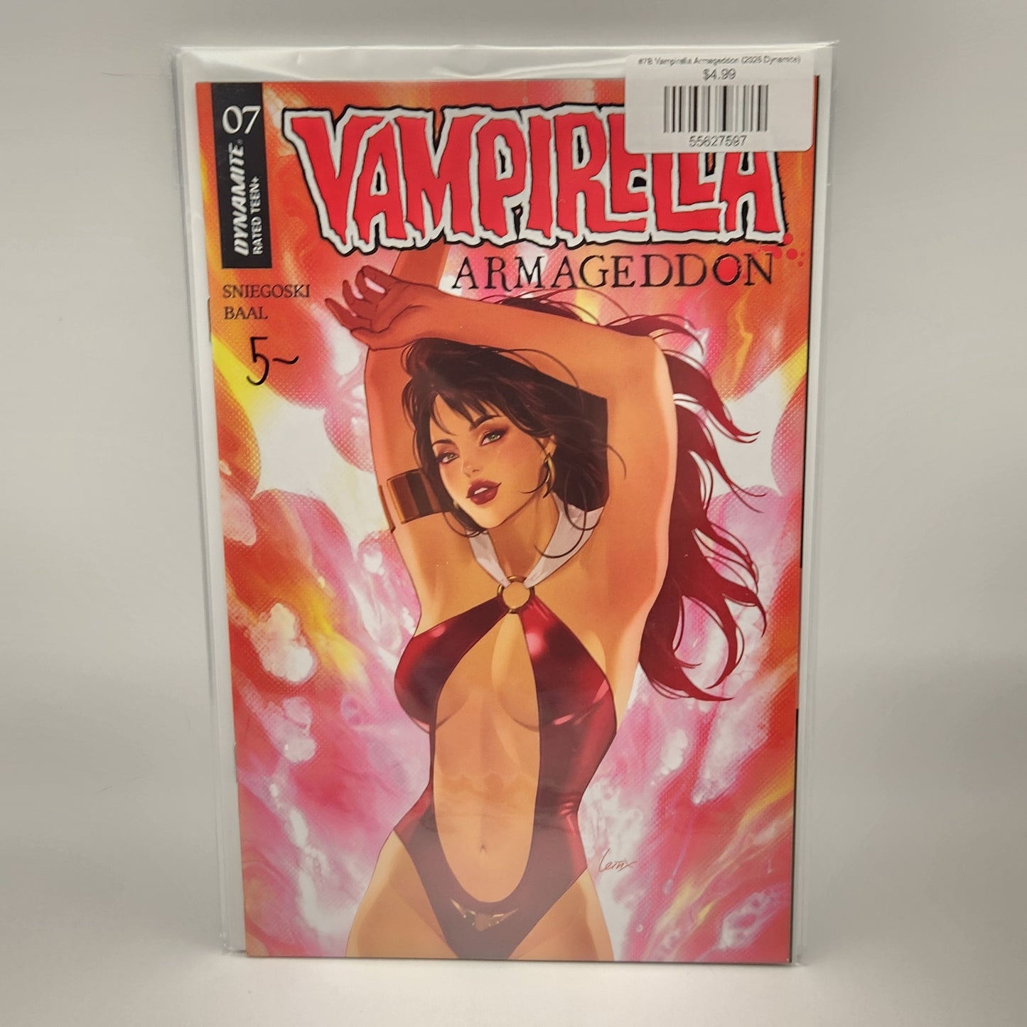 #7B Vampirella Armageddon (2025 Dynamite)