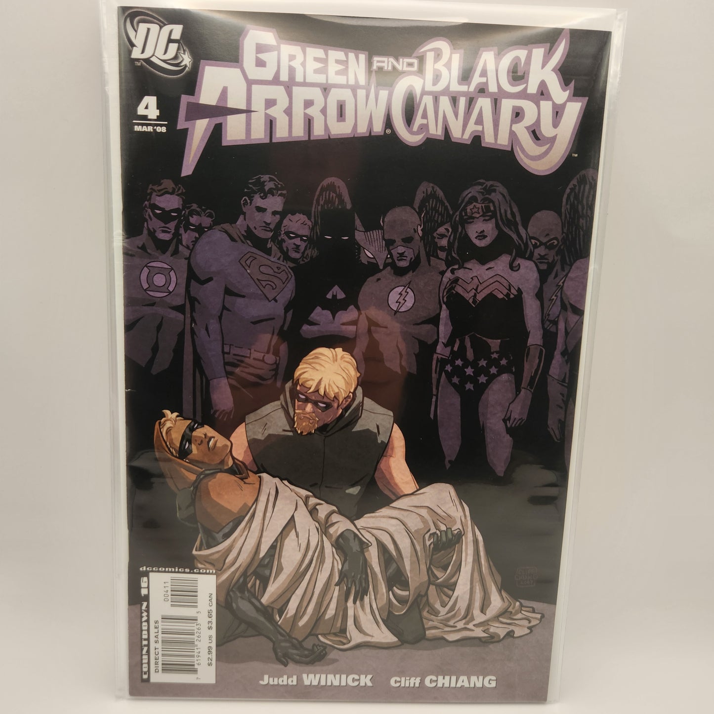 #4 - Green Arrow and Black Canary (2007 DC)