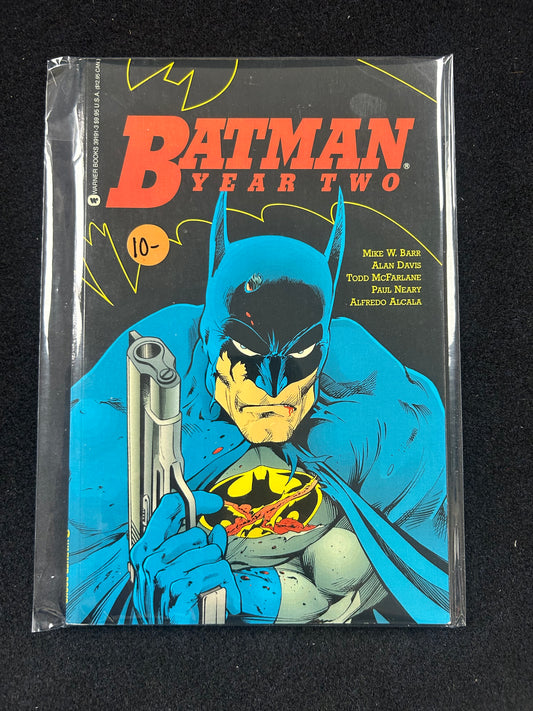 Batman Year Two – Graphic Novel
