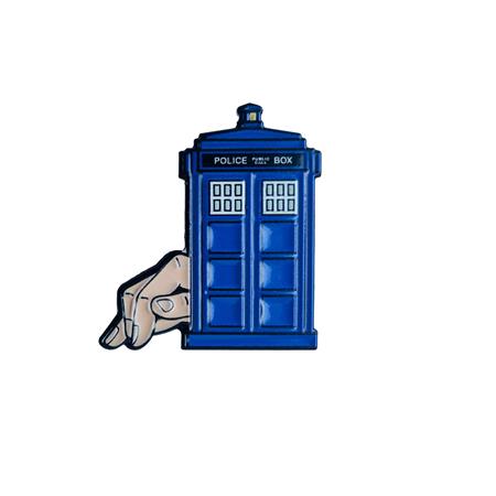 DOCTOR WHO TWELFTH DOCTORS FLATLINE TARDIS ENAMEL PIN BADGE (Pre-Order by 08/31/26 | Est. In-Store: 10/14/26 | Ships after release)