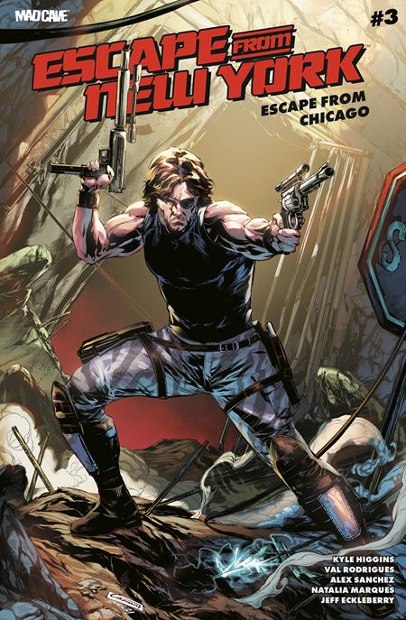 ESCAPE FROM NEW YORK ESCAPE FROM CHICAGO #3 CVR B CAANAN WHITE VAR (Pre-Order by 11/02/26 | Est. In-Store: 11/25/26 | Ships after release)