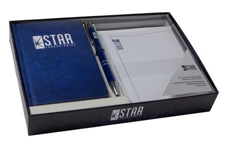 DC COMICS STAR LABS DESKTOP STATIONERY SET (WITH PEN) (Pre-Order by 09/28/26 | Est. In-Store: 11/04/26 | Ships after release)