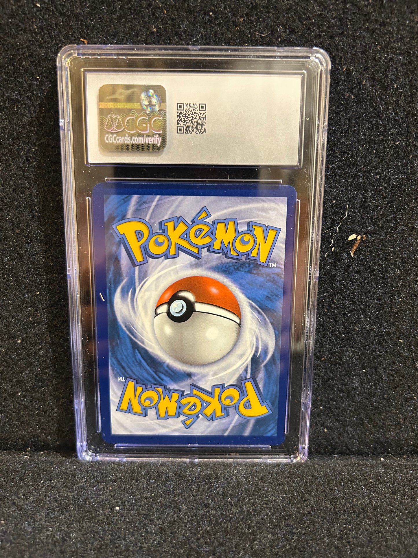 Articuno – Pokémon (2025) – Journey Together – 161/159 – Illustration Rare – Holo – CGC 8 Near Mint