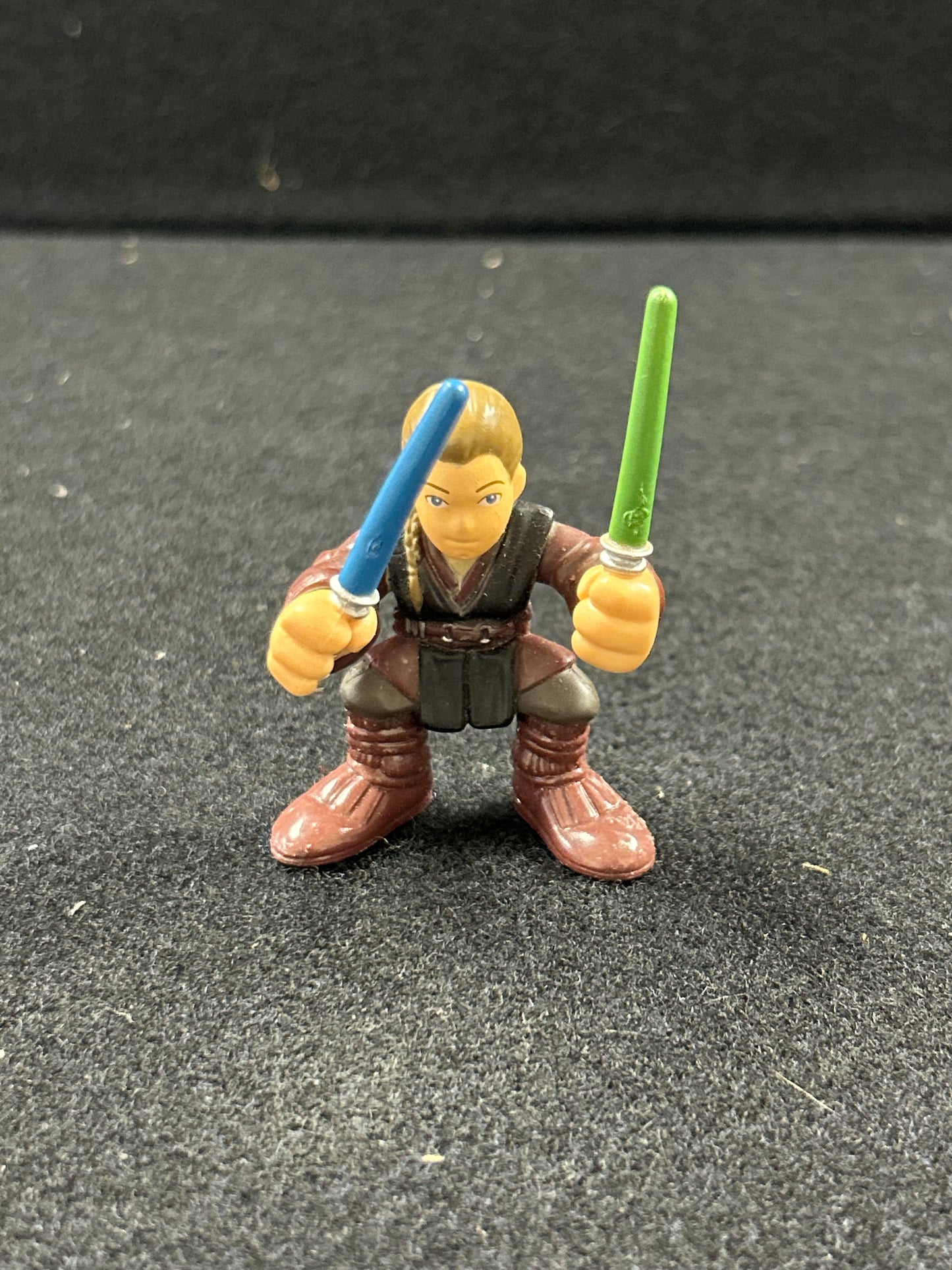 Anakin Skywalker with blue and green lightsabers mini figure