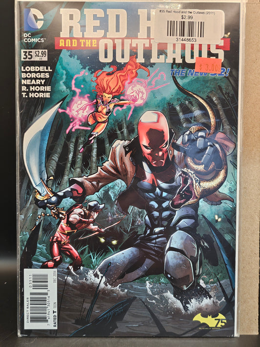 #35 Red Hood and the Outlaws (2011)