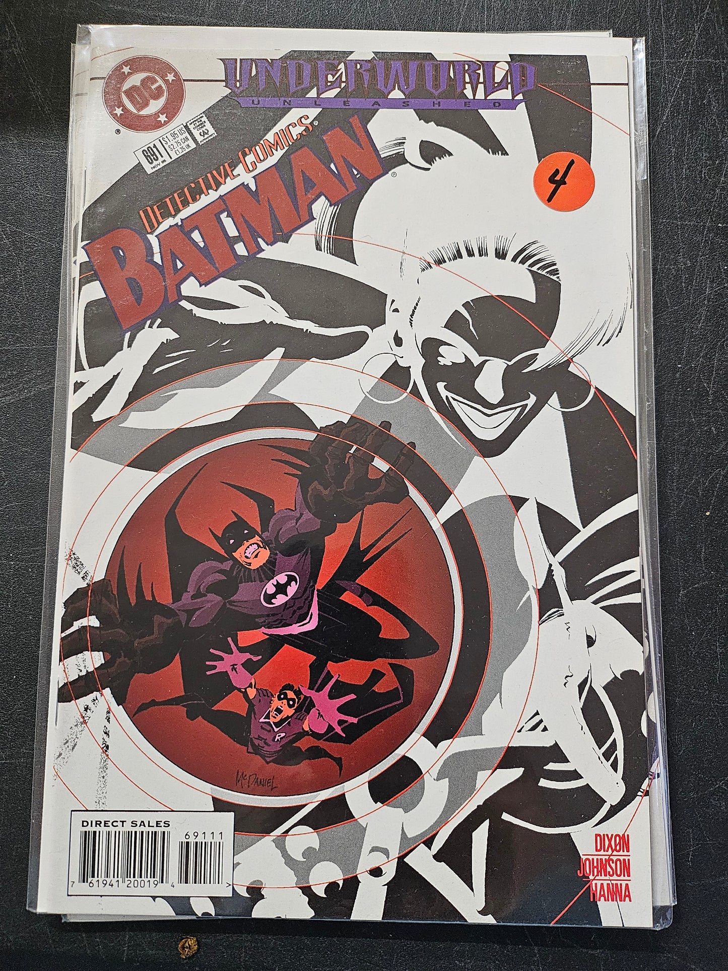 100.122 – #691 – Detective Comics 1937–2011 1–881