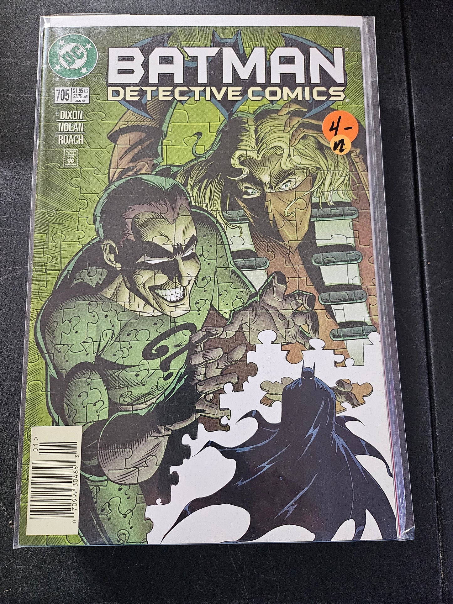 100.148 – #705 – Detective Comics 1937–2011 1–881