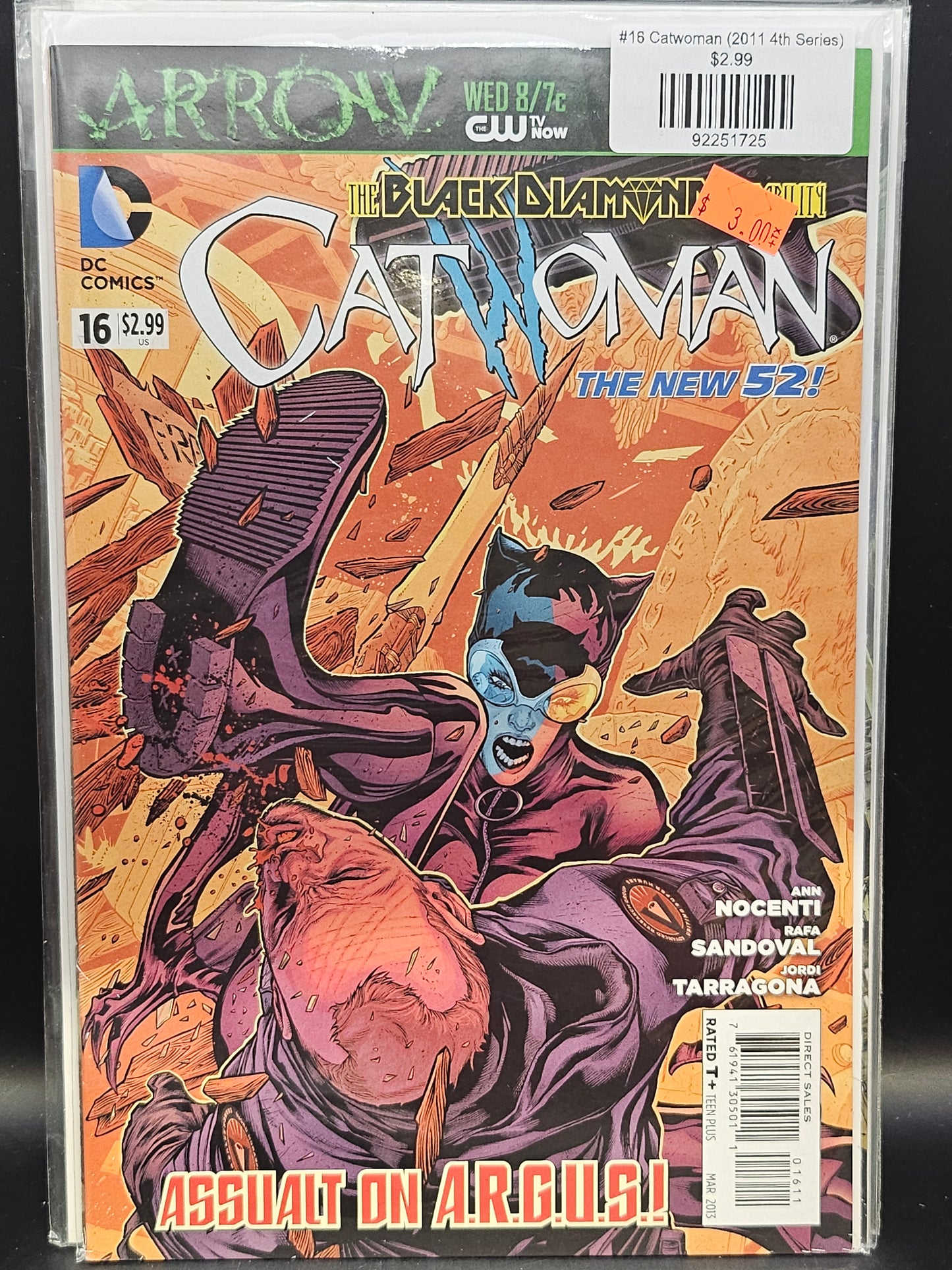 #16 Catwoman (2011 4th Series)
