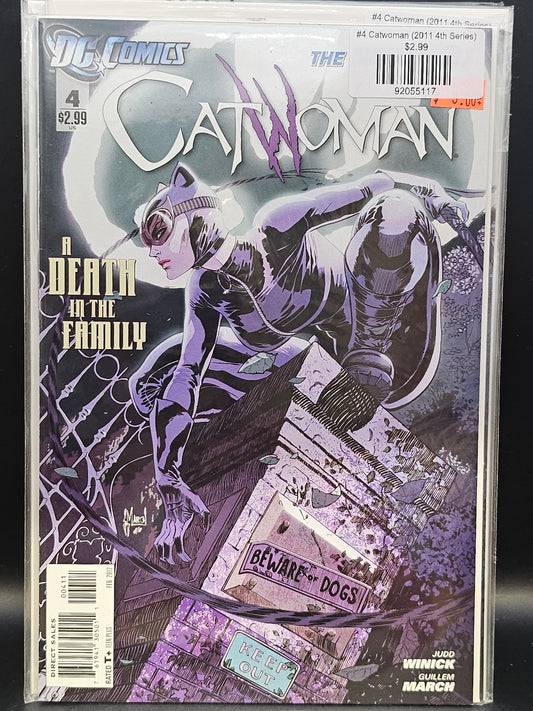 #4 Catwoman (2011 4th Series)