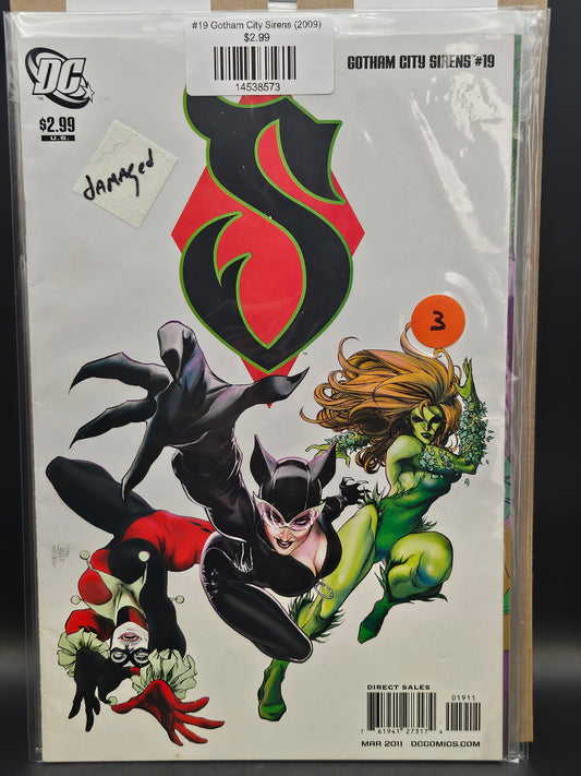 #19 Gotham City Sirens (2009)