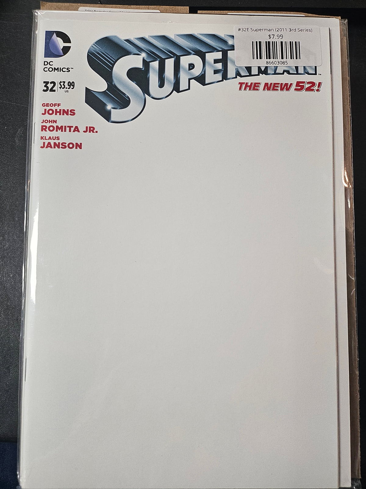 #32E Superman (2011 3rd Series)