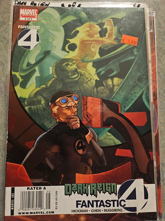 100.103 Fantastic Four – #2 of 5 – LS – Dark Reign