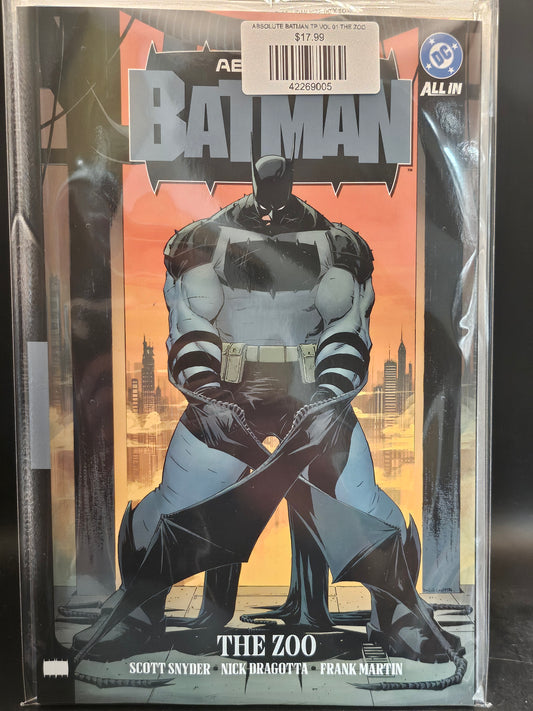 ABSOLUTE BATMAN TP VOL 01 THE ZOO