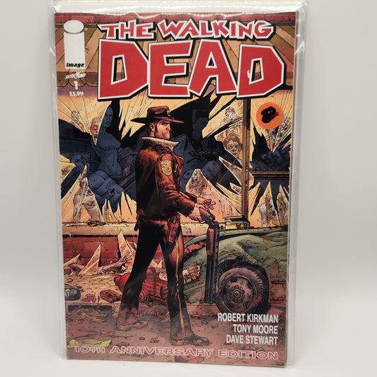 #1A Walking Dead 10th Anniversary Edition (2013)