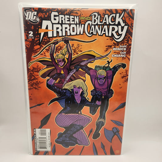 #2 Cover A - Green Arrow and Black Canary (2007 DC)