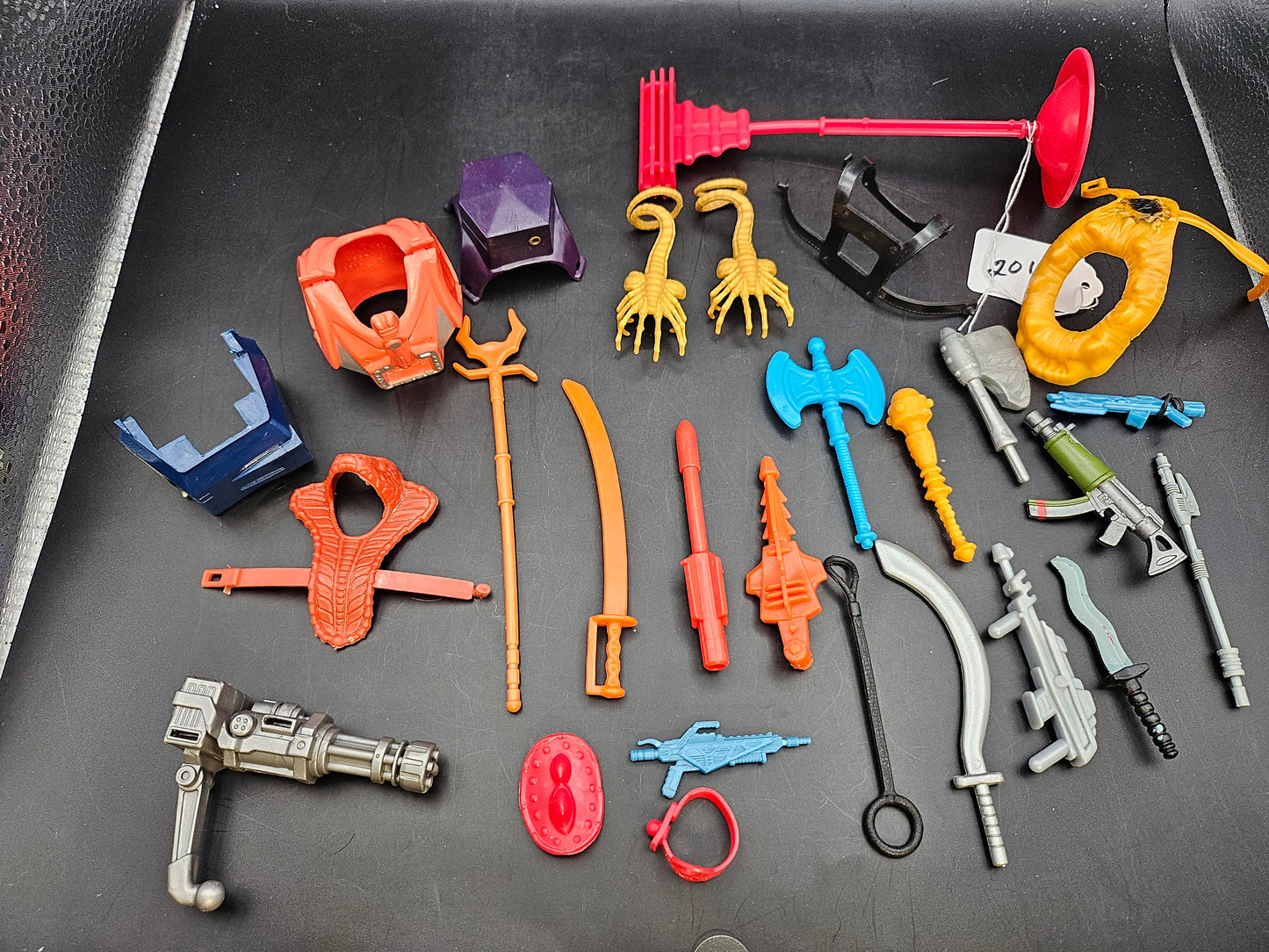 Masters of the Universe He-Man about 25 swords guns etc