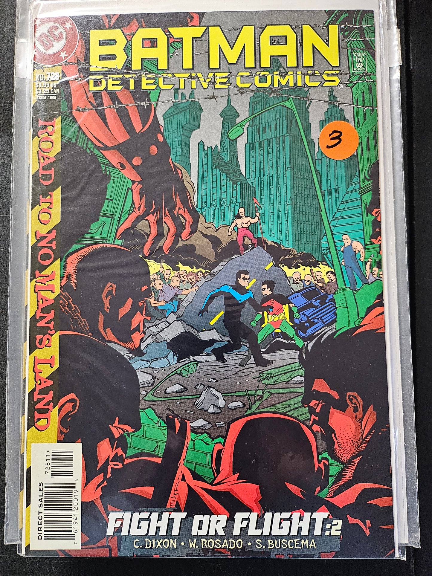 100.133 – #728 – Detective Comics 1937–2011 1–881