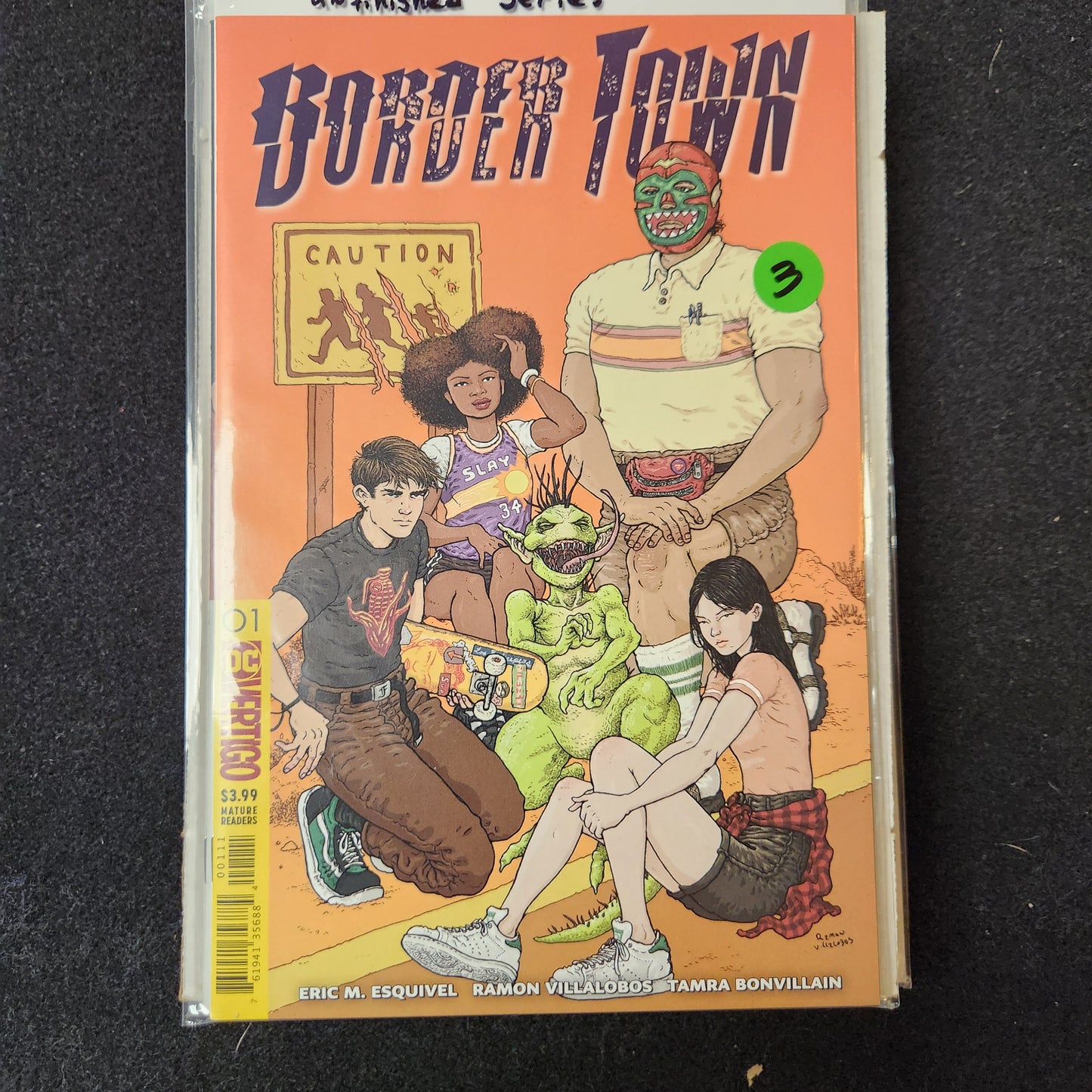 Border Town – DC Comics / Vertigo – (2018–2019) – Volume 1 - Limited Series - #1 of 4
