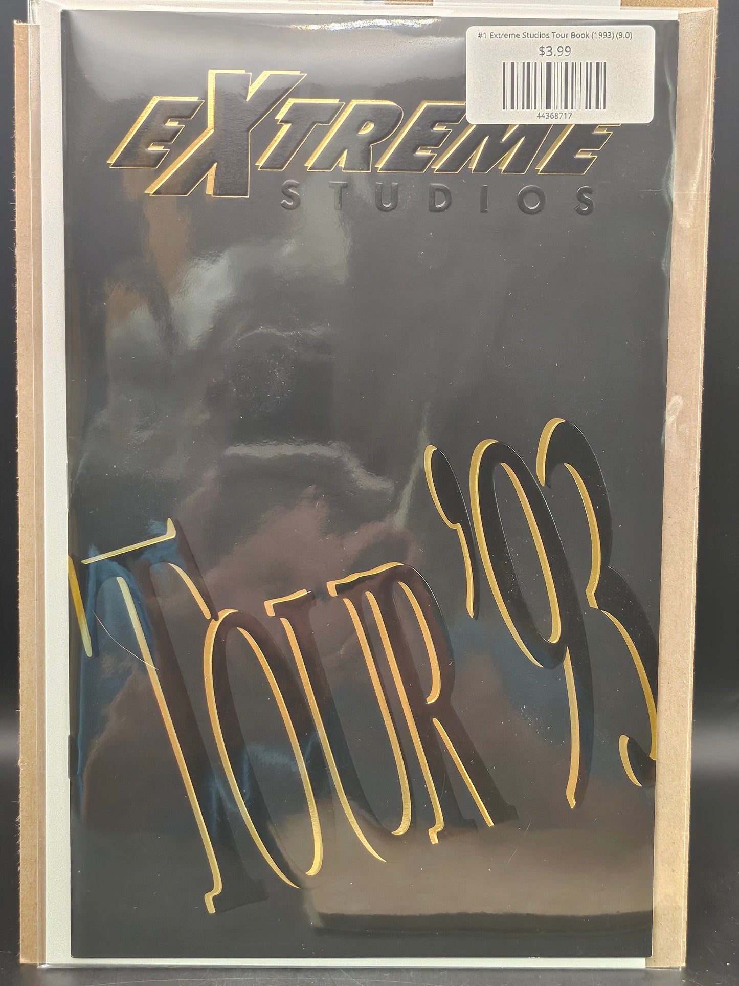 #1 Extreme Studios Tour Book (1993) (9.0)
