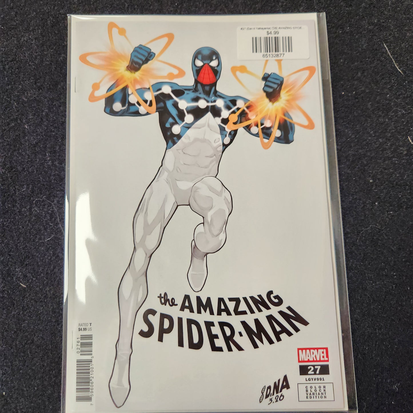 #27 (David Nakayama) [DS] AMAZING SPIDER-MAN (Color Block White Variant)