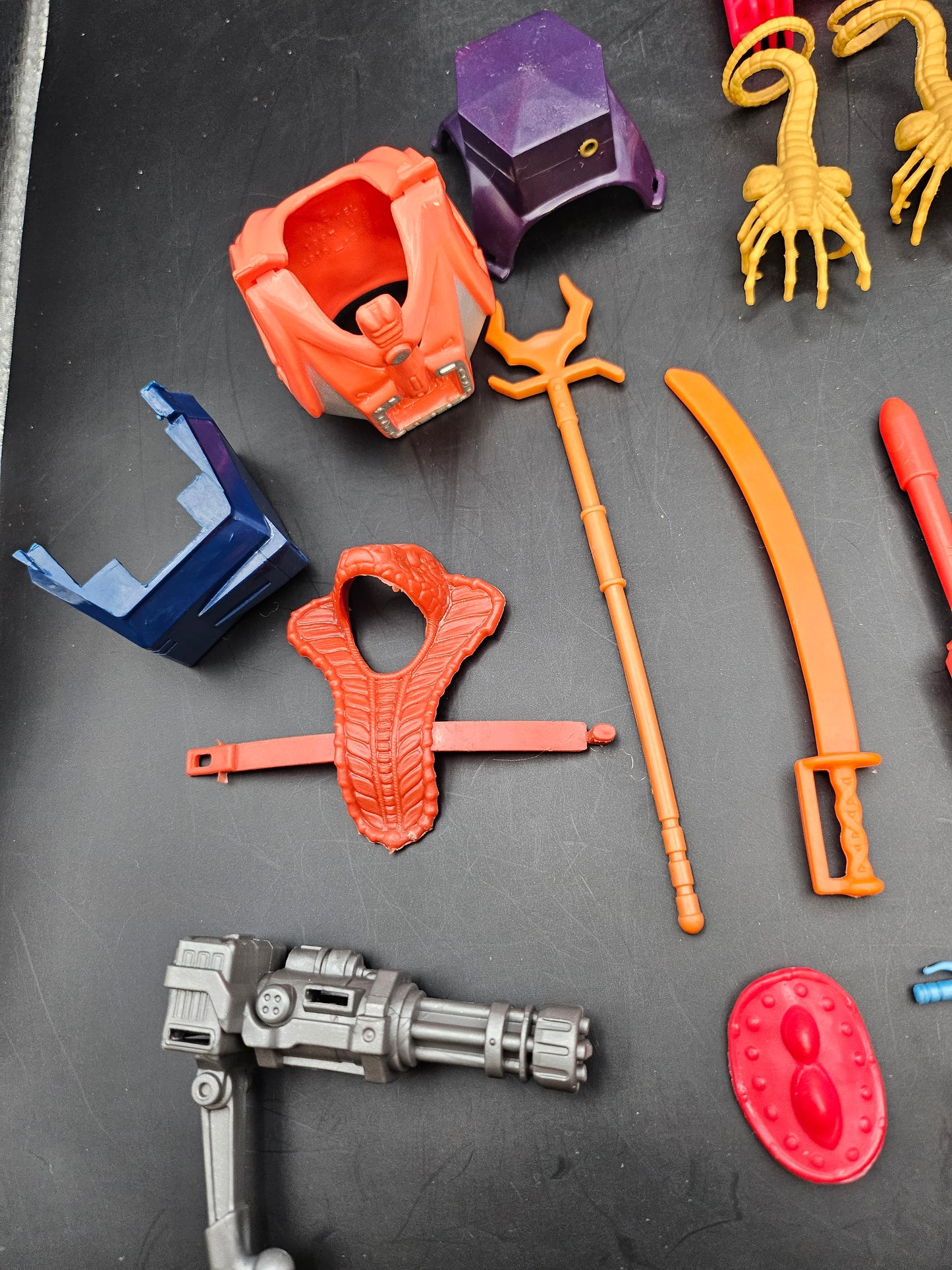 Masters of the Universe He-Man about 25 swords guns etc