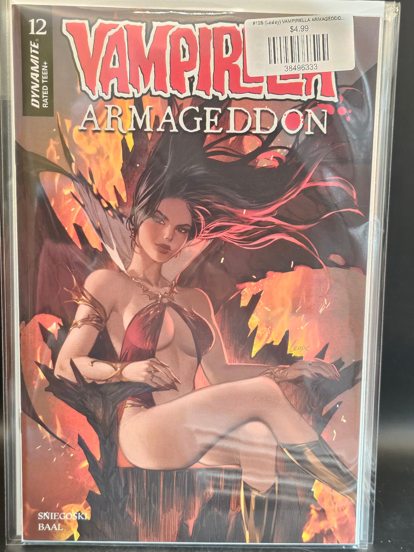 #12H (Lesley) VAMPIRELLA ARMAGEDDON (INC 1:15 LESLEY LEIRIX LI VIRGIN VAR)