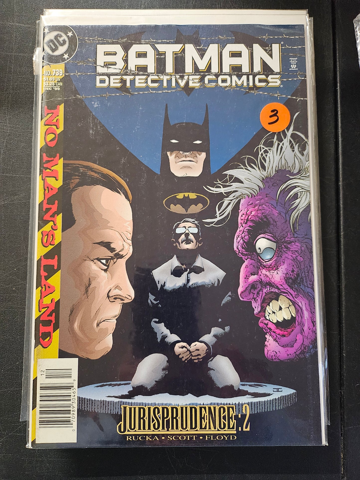 100.136 – #739 – Detective Comics 1937–2011 1–881