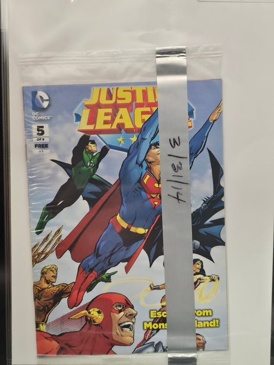 #5 Justice League (2011) General Mills Presents