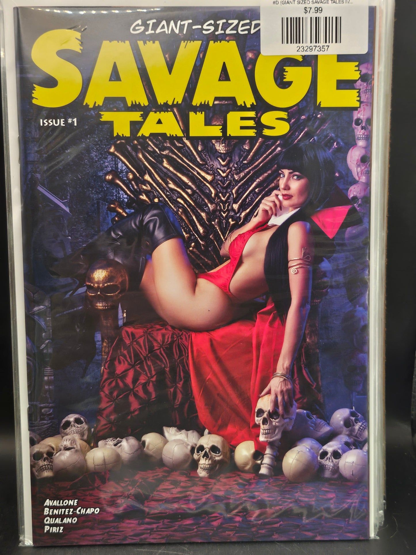 #D (GIANT SIZED SAVAGE TALES IVY COSPLAY VAMPIRELLA) (ONE SHOT) GIANT SIZED SAVAGE TALES (ONE SHOT) CVR D IVY COSPLAY VAMPIRELLA VAR (VAR)