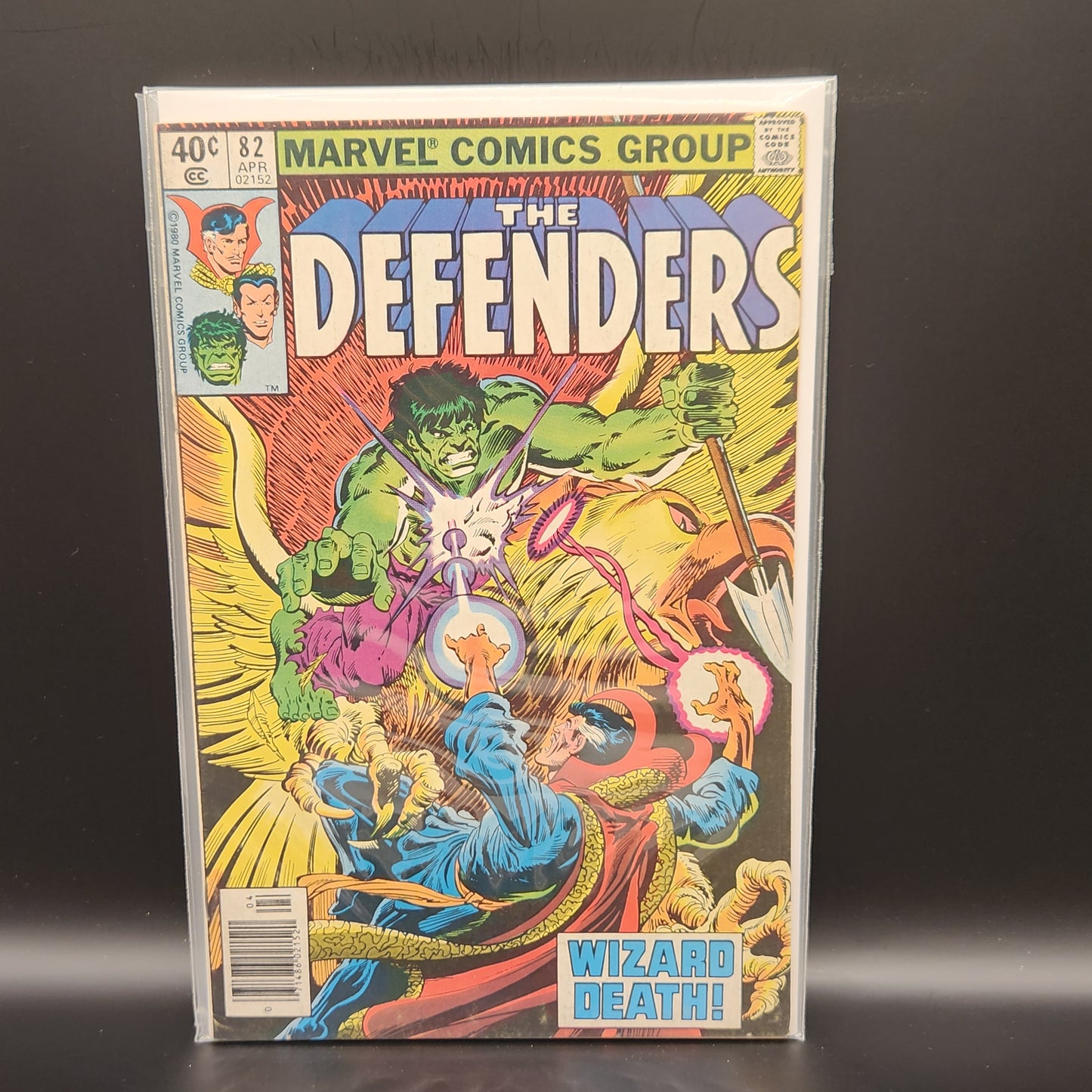 #82N Defenders (1972 1st Series)
