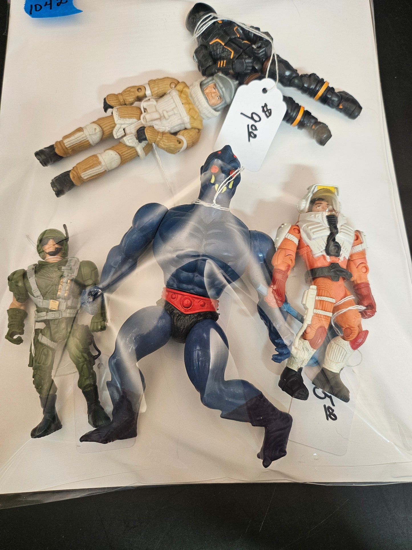 4 4" & 1 6" action faction Webster Jazwares Weyland Commando scientist space marine